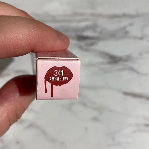 Kylie Jenner Lip Shine Lacquer A Whole Lewk lip stick - Picture 2 of 2